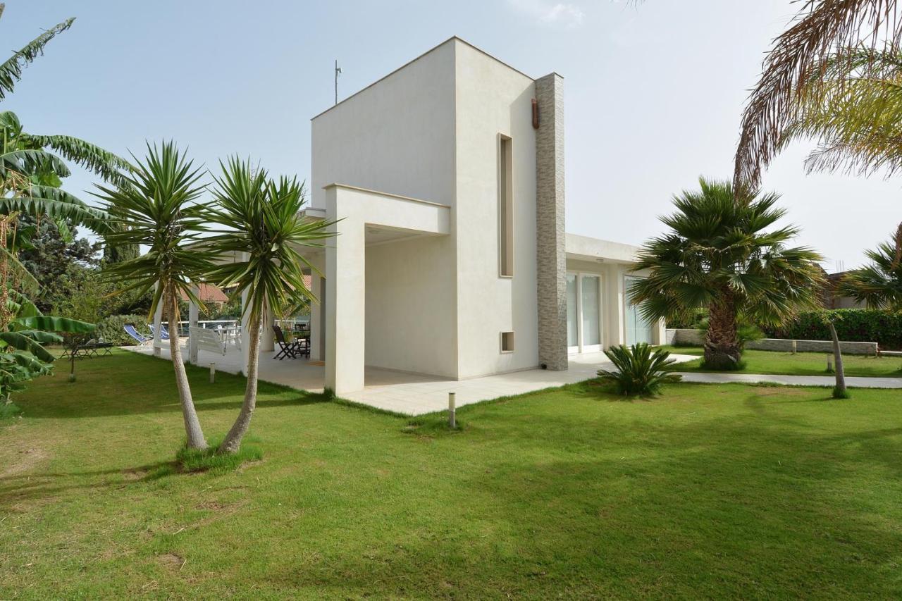 Villa Del Gelsomino プンタ・セッカ エクステリア 写真