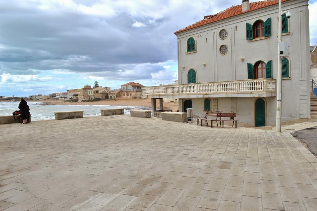 Villa Del Gelsomino プンタ・セッカ エクステリア 写真